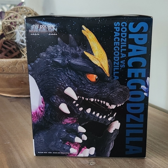 🦖 Bandai Namco Space Godzilla Figure – Kaiju Collectible, NIB, NWT - Picture 2 of 14